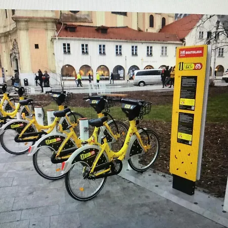 Alexis * Bratislava